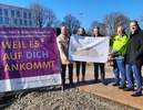 Nahmen die Baustelle und Planungen der zukünftigen Franziskus Gesundheitsakademie (FGA) in Augenschein und tauschten sich intensiv aus: Dr. Georg Lunemann (Direktor des Landschaftsverbandes Westfalen-Lippe), Julia Swienty (Kaufmännische Direktorin FGA), Dr. Nils Brüggemann (Vorstandsvorsitzender Franziskus Stiftung), Dr. Ludger Hellenthal (Kuratoriumsvorsitzender Franziskus Stiftung), Hugo Pettentrup (Referent Fundraising Franziskus Stiftung). 